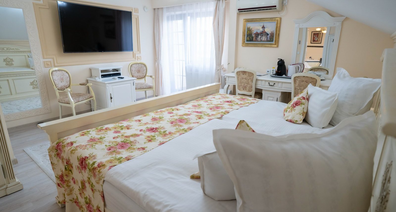 Cazare Suceava Camere 4* King Deluxe